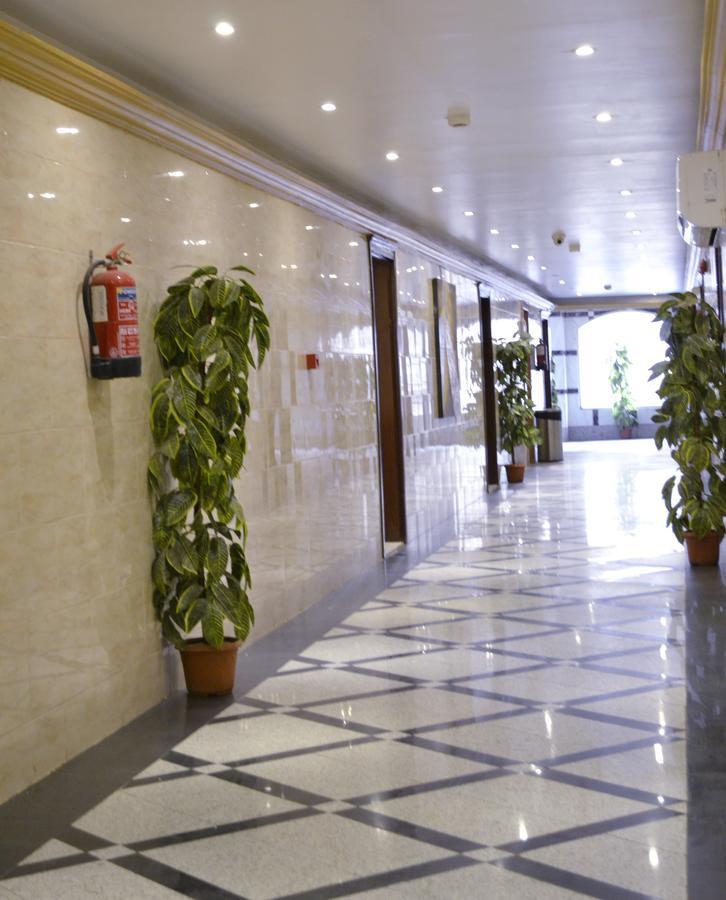 ندي جدة Jeddah Exterior foto