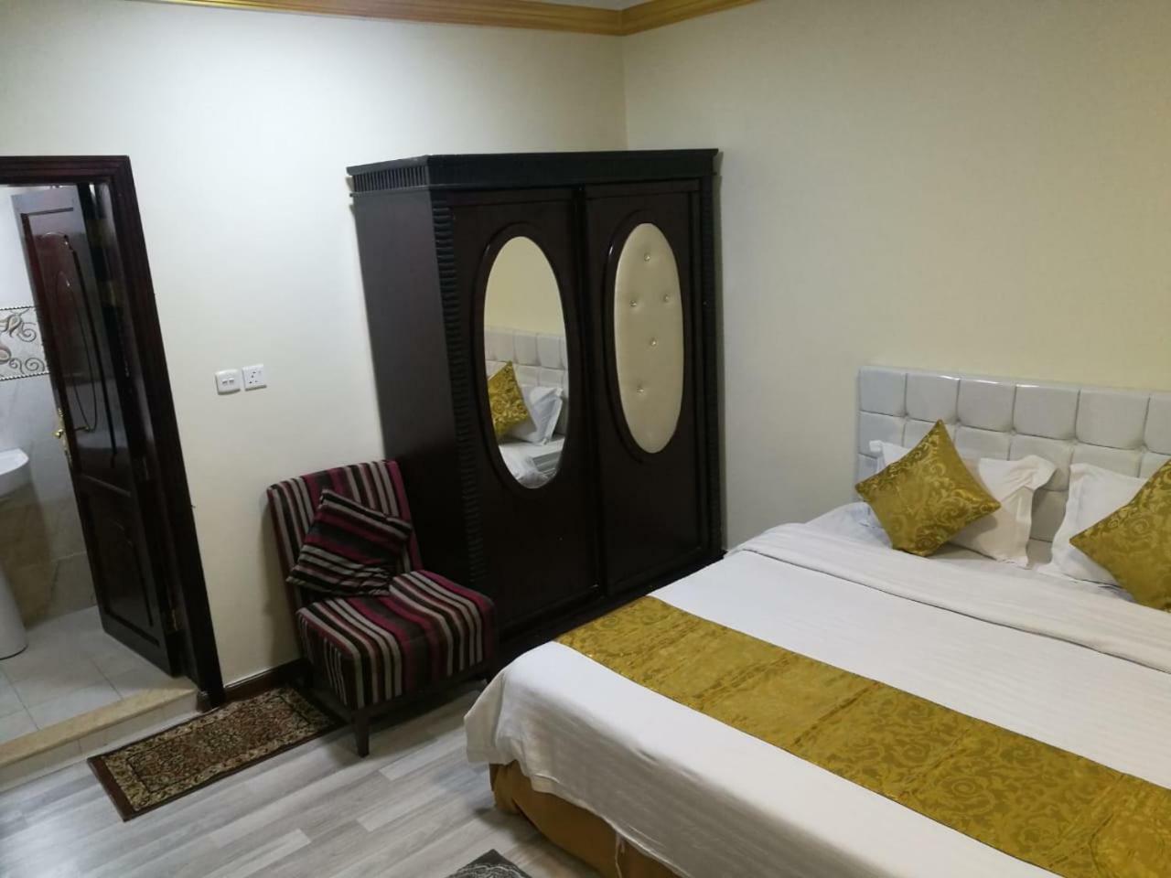 ندي جدة Jeddah Exterior foto